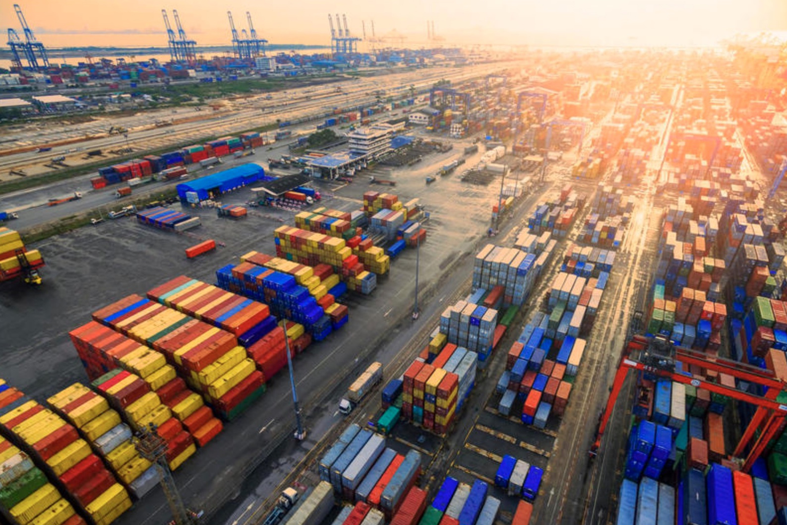 谁是全球港口集装箱吞吐量最大的城市？ 〜2020年中国城市集装箱港口便利性排行榜