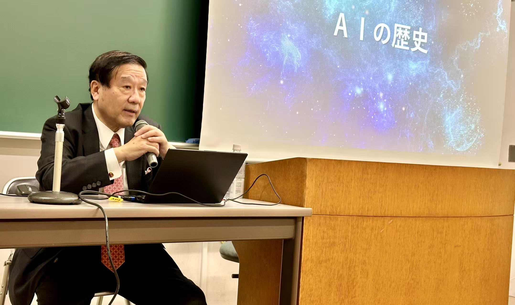 岩本　敏男（いわもと　としお）
NTTデータグループ元社長