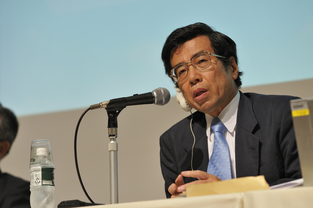 パネリストを務める杉本和行氏
