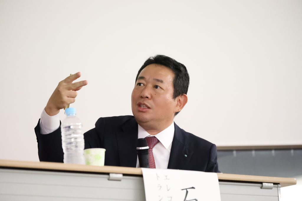 石見 浩一　 エレコム社長、トランス・コスモス元共同社長